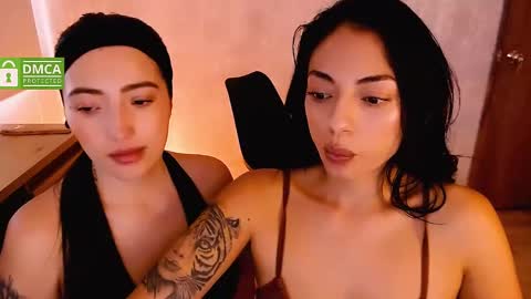 Natalia  Valeria online show from 02/25/25, 02:11