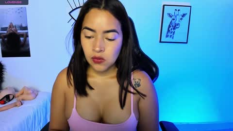 Natalia online show from 02/03/25, 05:35
