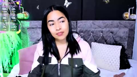 Natalia online show from 10/23/25, 11:14