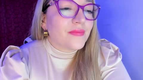 Snapshot of naty__mature_ chatting on 09/12/25, 11:26 Nataly online show from 09/12/25, 11:26