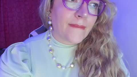Snapshot of naty__mature_ chatting on 09/16/25, 01:06 Nataly online show from 09/16/25, 01:06