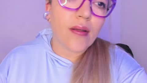 Snapshot of naty__mature_ chatting on 10/12/25, 08:08 Nataly online show from 10/12/25, 08:08