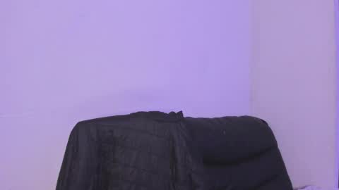 Snapshot of naty__mature_ chatting on 10/17/25, 09:50 Nataly online show from 10/17/25, 09:50