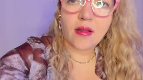 Nataly online show from 12/22/25, 07:11