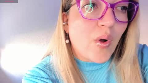Nataly online show from 05/04/26, 05:20