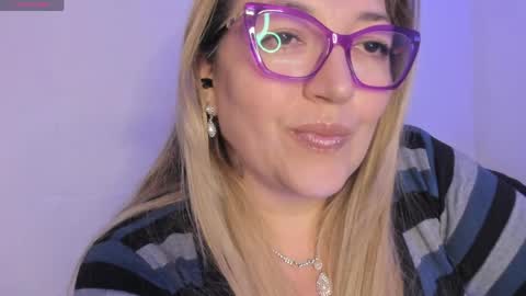 Nataly online show from 05/15/26, 11:01