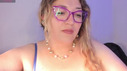 Nataly online show from 06/10/26, 06:51