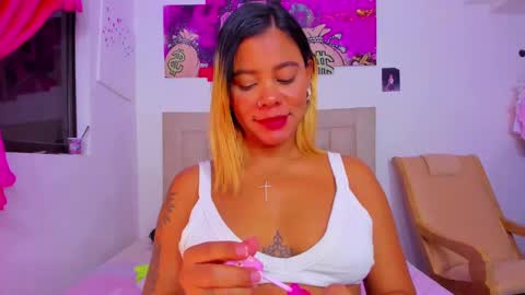 Snapshot of naty_coxx chatting on 02/09/25, 02:49 NATY COXX online show from 02/09/25, 02:49