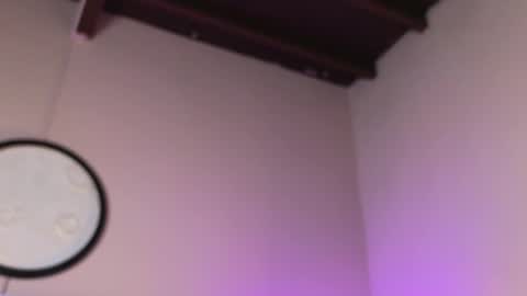 Naty Saenz online show from 12/16/24, 12:49