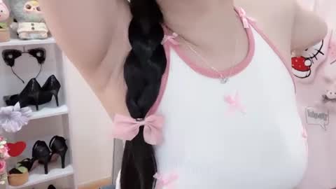 Kiki online show from 06/25/26, 02:22