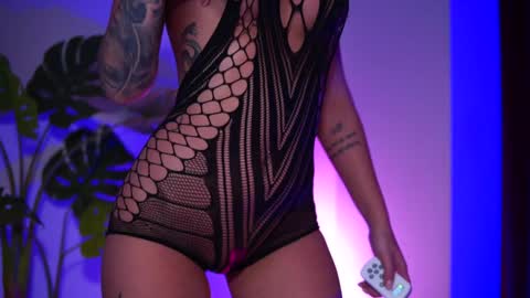 Naty online show from 12/20/24, 01:25