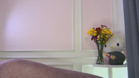 IG nattichips online show from 09/18/25, 01:18