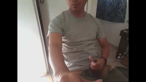 Snapshot of natzu89 chatting on 02/12/25, 01:48 Natzu89 online show from 02/12/25, 01:48