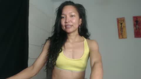 Snapshot of natzumi_mcqueen chatting on 02/11/25, 07:27 Stella Mcqueen online show from 02/11/25, 07:27