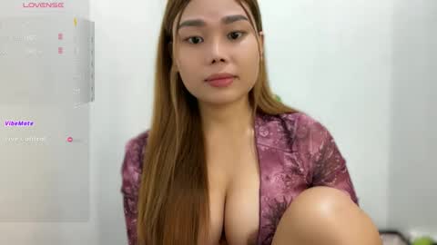 Snapshot of natzumiee_ chatting on 02/13/26, 02:57 Shuvee Keiko Half Japanese Half Pinay online show from 02/13/26, 02:57