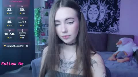 Nikki online show from 10/23/25, 05:29