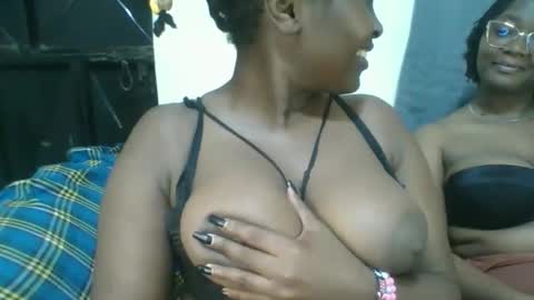 naughti_garlie online show from 09/26/25, 01:15
