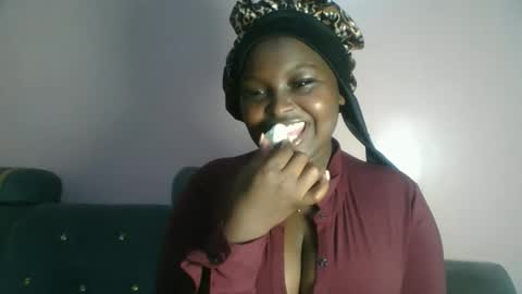 naughti_garlie online show from 04/17/26, 05:49