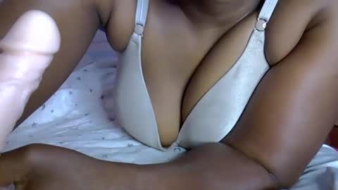 naughtnightnurse1 online show from 10/12/25, 08:24