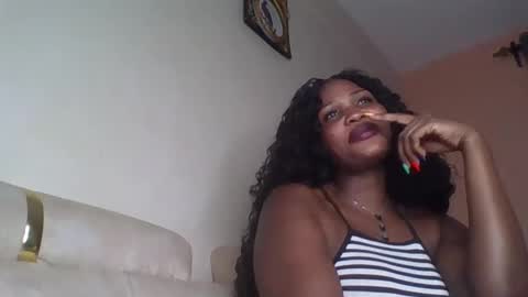 Snapshot of naughty8779 chatting on 12/19/25, 09:11 naughty8779 online show from 12/19/25, 09:11