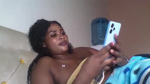 Snapshot of naughty8779 chatting on 02/18/26, 07:32 naughty8779 online show from 02/18/26, 07:32