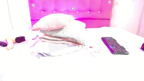  L I S S  online show from 11/22/25, 01:04