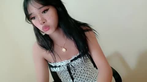 Snapshot of naughty_cutiepie chatting on 04/09/26, 02:22 itsyourgirl kiara online show from 04/09/26, 02:22