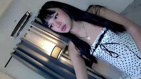 Snapshot of naughty_cutiepie chatting on 06/11/26, 11:52 itsyourgirl kiara online show from 06/11/26, 11:52