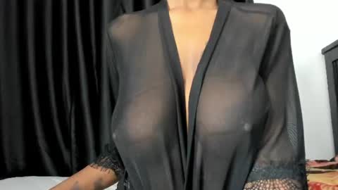 naughty_dreamss online show from 07/05/26, 12:50
