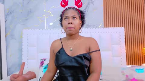 SASHA  online show from 12/04/25, 02:54