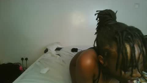 naughty_ellaa online show from 09/10/25, 07:03