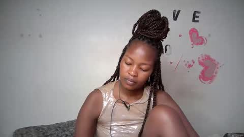 Snapshot of naughty_keesha1 chatting on 10/19/25, 11:11 naughty_keesha1 online show from 10/19/25, 11:11