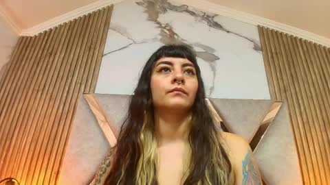 Kitten online show from 05/28/26, 11:18