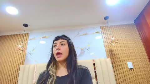 Kitten online show from 07/15/26, 11:37