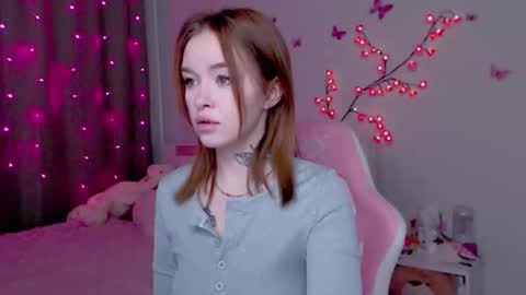 Snapshot of naughty_mablee chatting on 09/27/25, 12:26 Mable online show from 09/27/25, 12:26