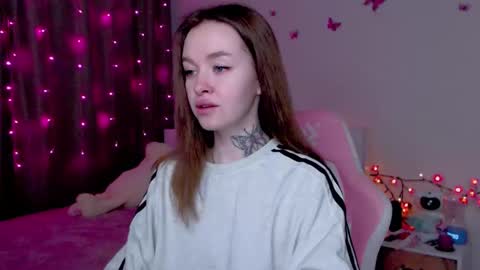 Snapshot of naughty_mablee chatting on 10/28/25, 01:09 Mable online show from 10/28/25, 01:09