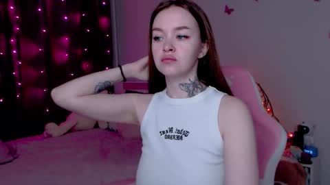 Snapshot of naughty_mablee chatting on 11/27/25, 12:46 Mable online show from 11/27/25, 12:46