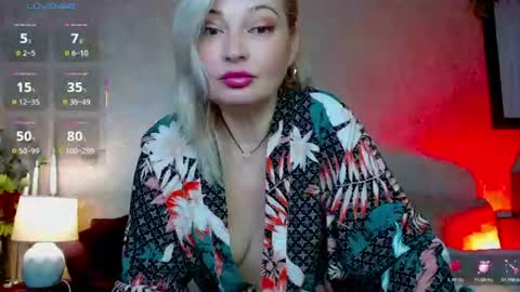 Milena  online show from 06/10/26, 07:24