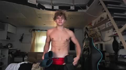 Nik online show from 09/29/25, 02:00