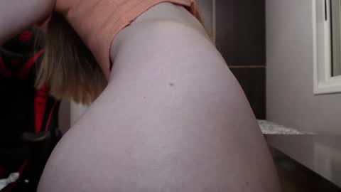 Ann online show from 01/01/25, 10:43