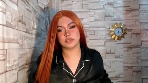 naughty_ursula21xxx online show from 02/08/25, 10:50
