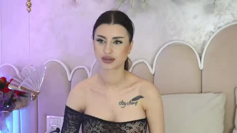 Snapshot of naughtyalicee chatting on 02/10/26, 07:01 naughtyalicee online show from 02/10/26, 07:01