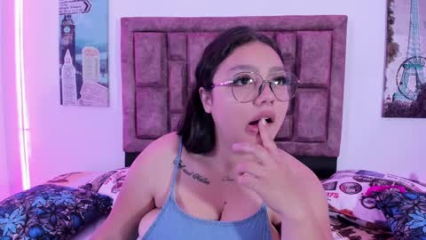 Ana online show from 12/17/24, 03:39
