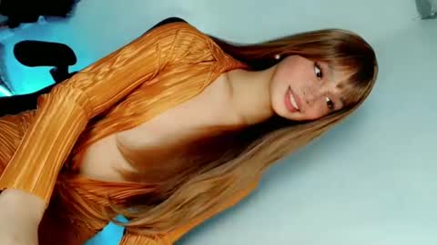 Snapshot of naughtybella_ chatting on 01/20/25, 07:36 bella online show from 01/20/25, 07:36