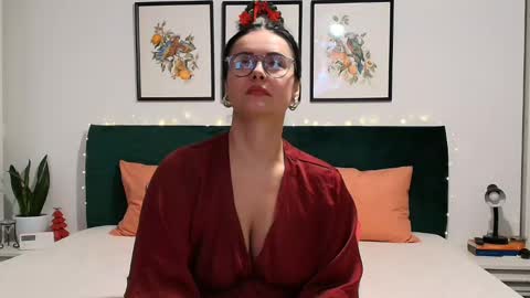 NaughtyBrunetteXXX online show from 12/15/24, 04:26