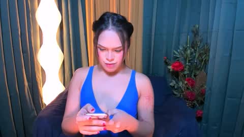 Snapshot of naughtychanell chatting on 09/19/25, 10:38 naughtychanell online show from 09/19/25, 10:38