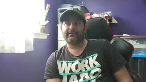 Snapshot of naughtydesicock chatting on 01/06/25, 05:16 sakhtlaundaz online show from 01/06/25, 05:16