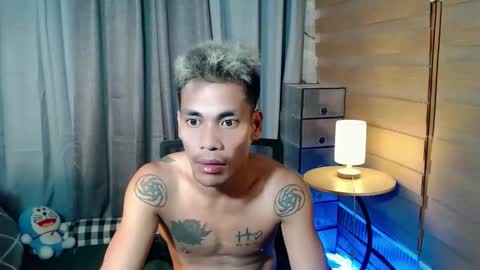 Snapshot of naughtyfuck_boy chatting on 02/10/26, 05:17 naughtyfuck_boy online show from 02/10/26, 05:17