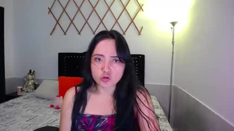 Valeria  online show from 10/04/25, 03:21