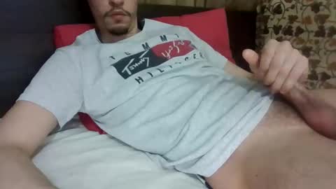 Snapshot of naughtyguy556677 chatting on 04/05/26, 02:31 naughtyguy556677 online show from 04/05/26, 02:31